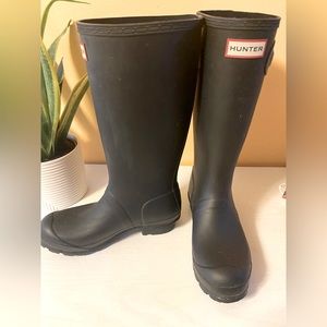 Black Hunter Tall Rain Boots Wellies - Size 6G/5B Fits 6.5 W